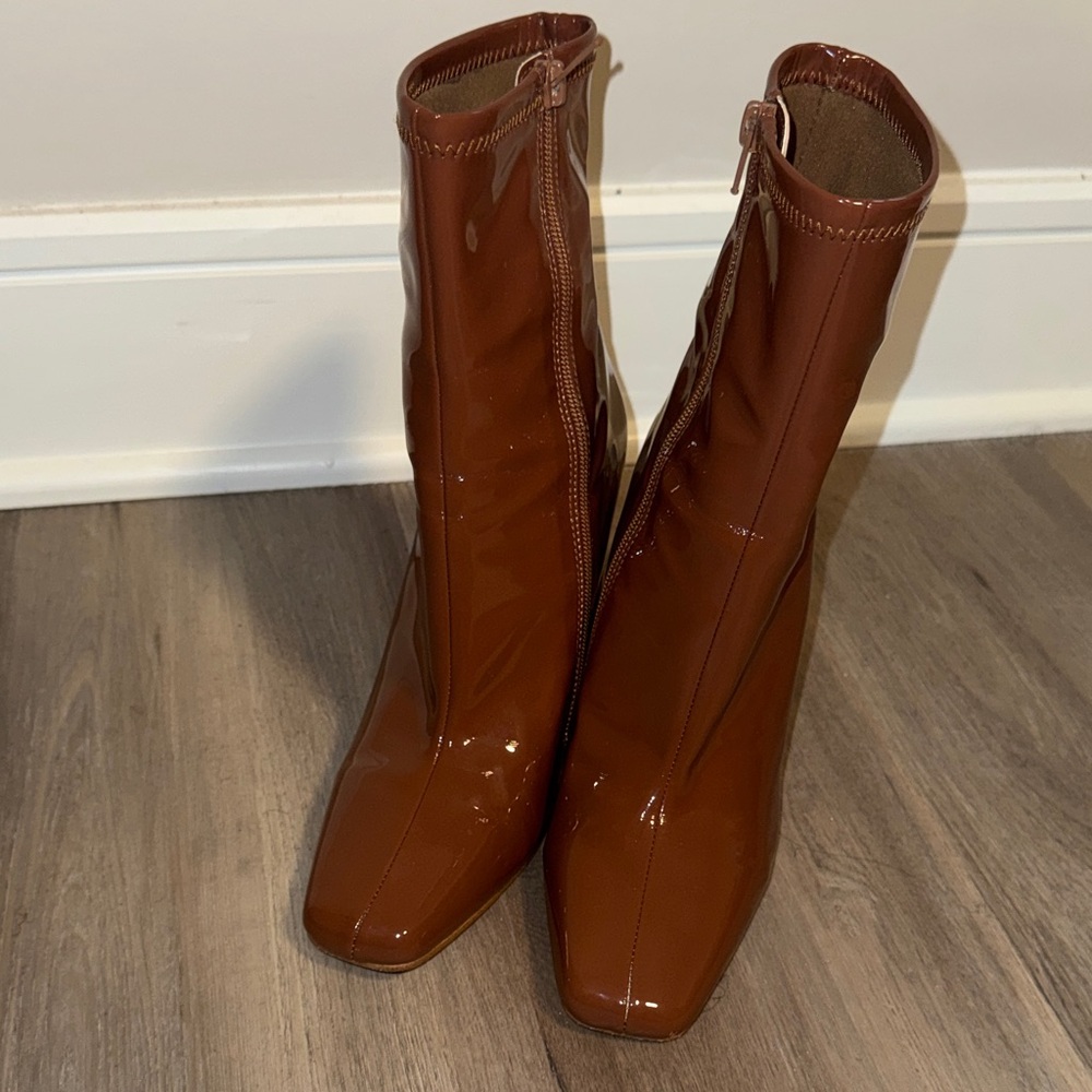 Steve Madden Leana Booties